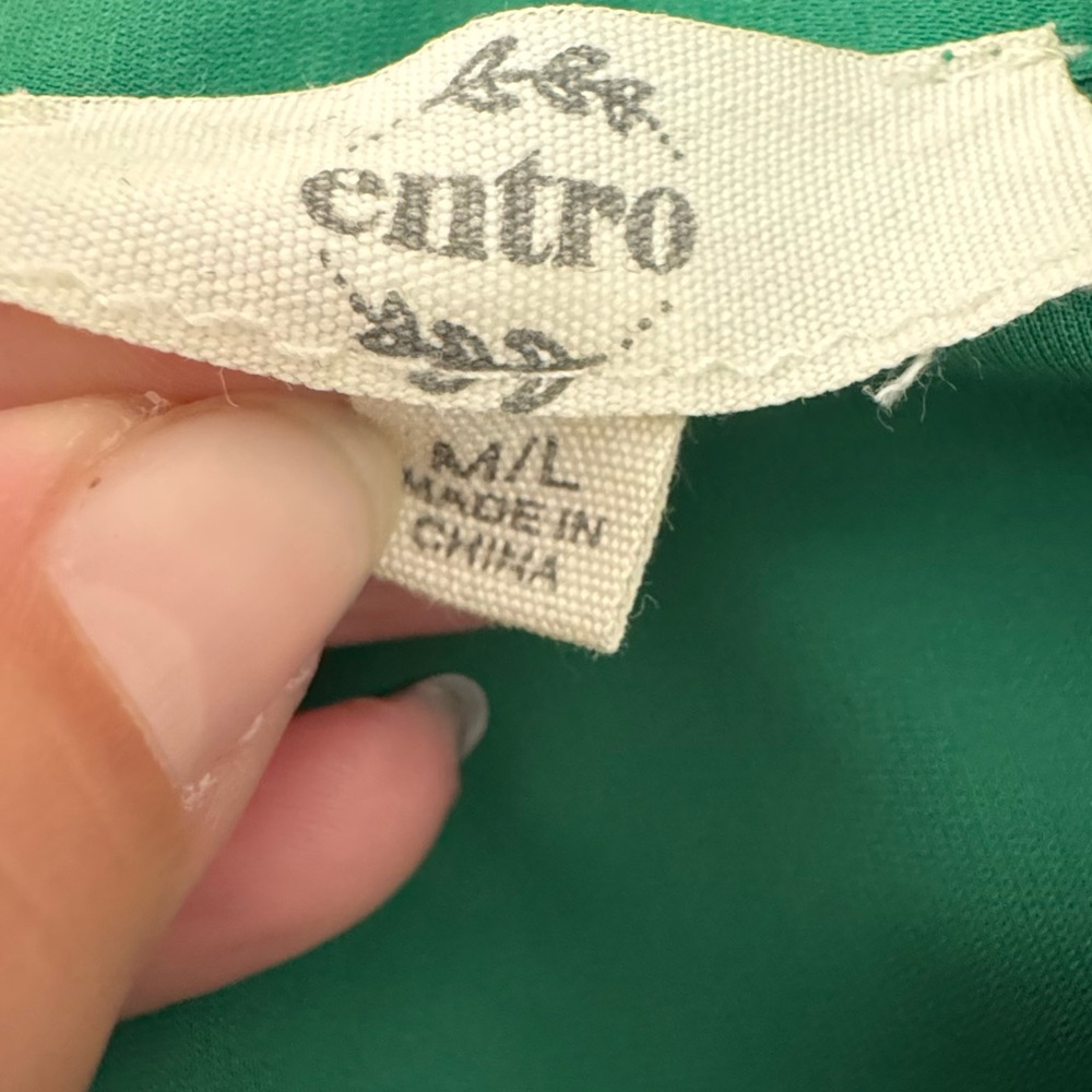 Green Entro Top with Decorative Elements